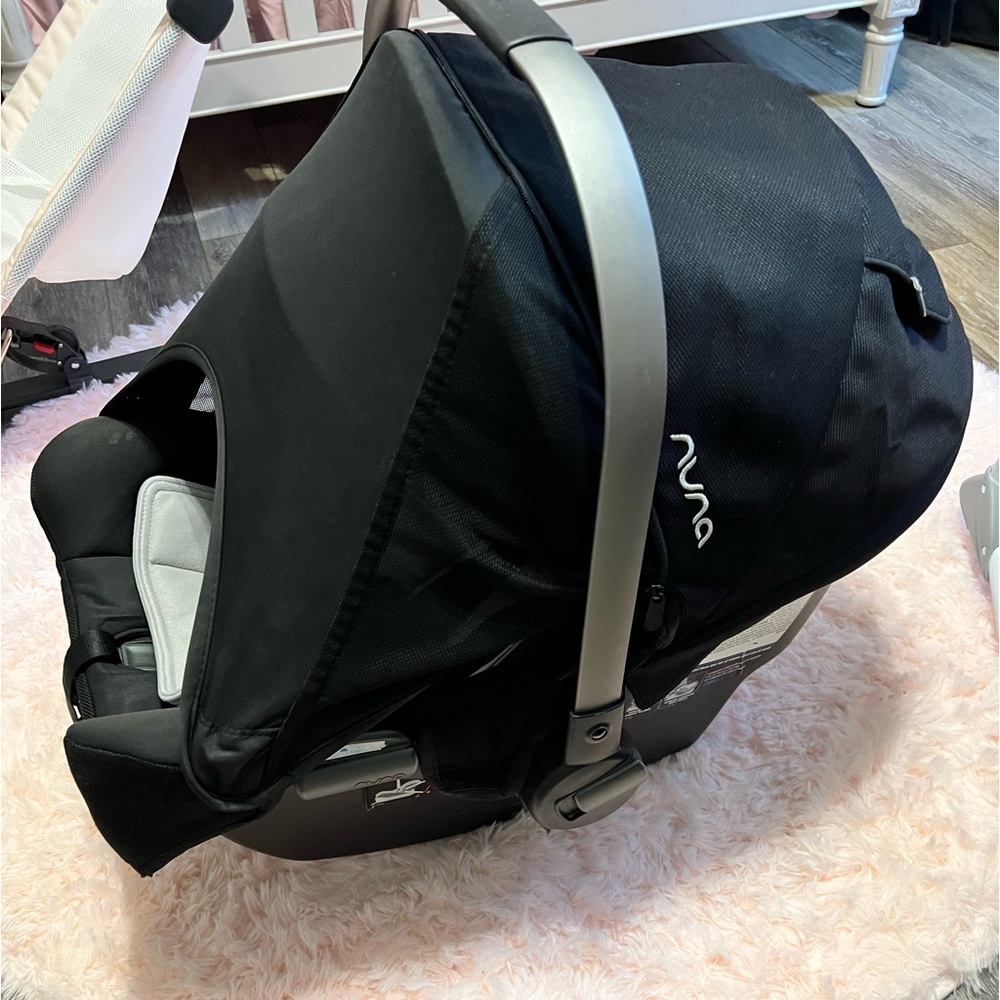 Nuna pipa for sale expiration June 2024